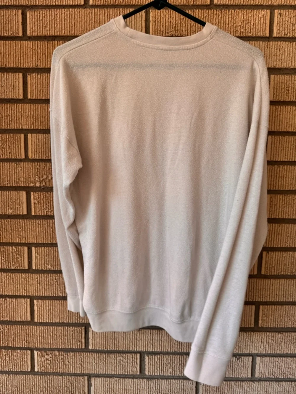 ALO Vintage Cream Pullover Sweater - M
